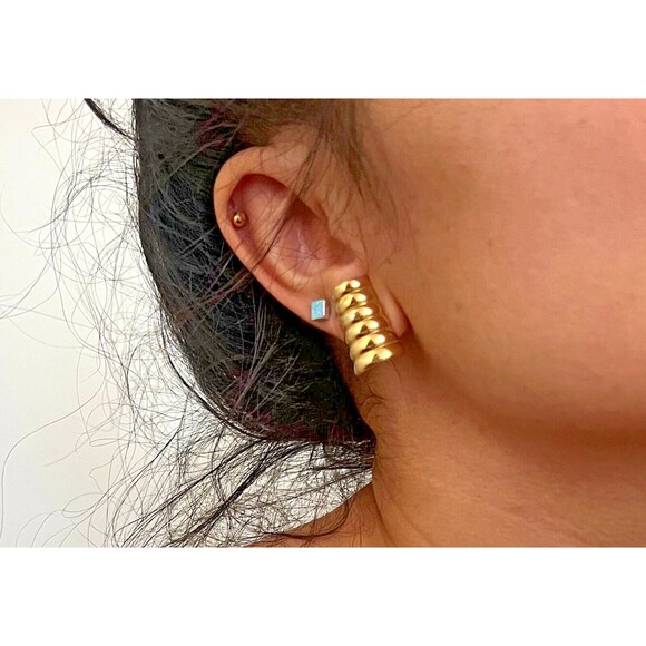 Vtg 80s signed Richelieu gold tone clip on earrings ridged modern minimalist‎ - Picture 2 of 5